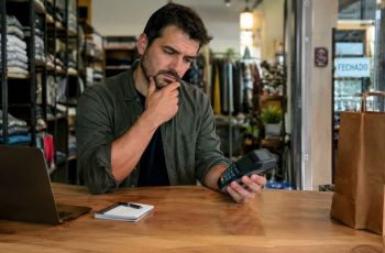 Imposto cobrado direto na maquininha: quando começa e o que muda no Simples